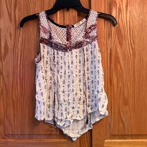 Women’s White Multi-patterned Blouse